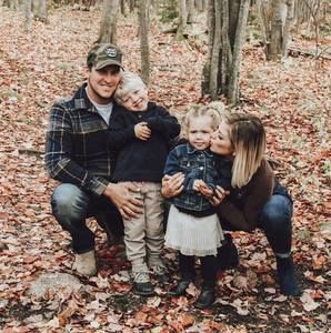 Meet your Posher, Hailey